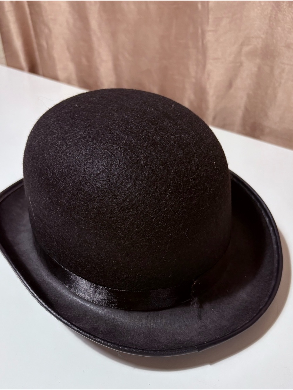 Men's Black Bowler Hat with Satin Band - Picture 4 of 11
